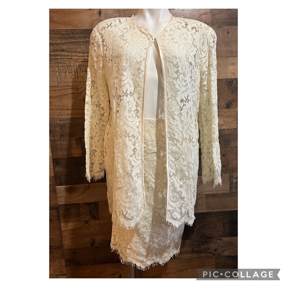 Vintage Cream Off White Lace Lacy Dressy Suit Set Jacket Skirt Separates Bride
